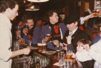 1986-02-11 Krielenmiddag in de Trafalger Pub 72 1986-02-11 Krielenmiddag in de Trafalger Pub 72